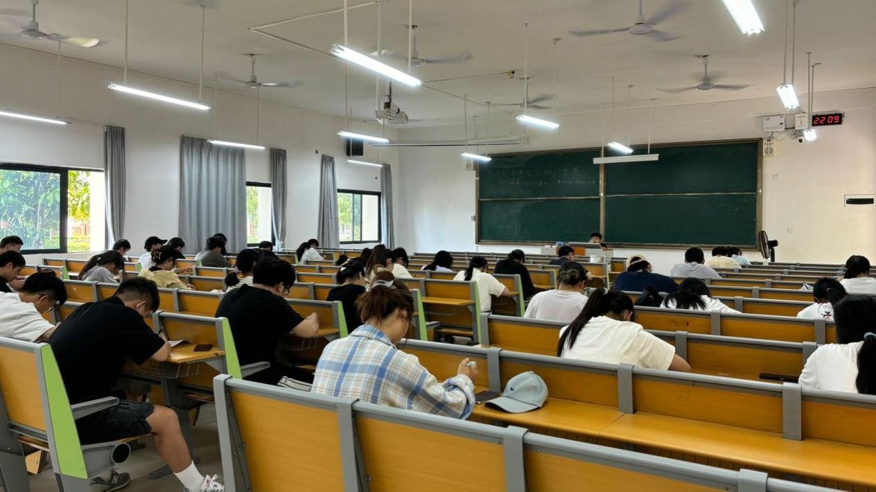 英国上市公司365