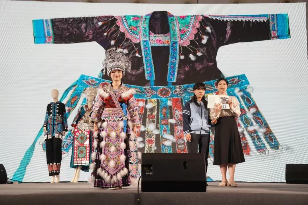 英国上市公司365