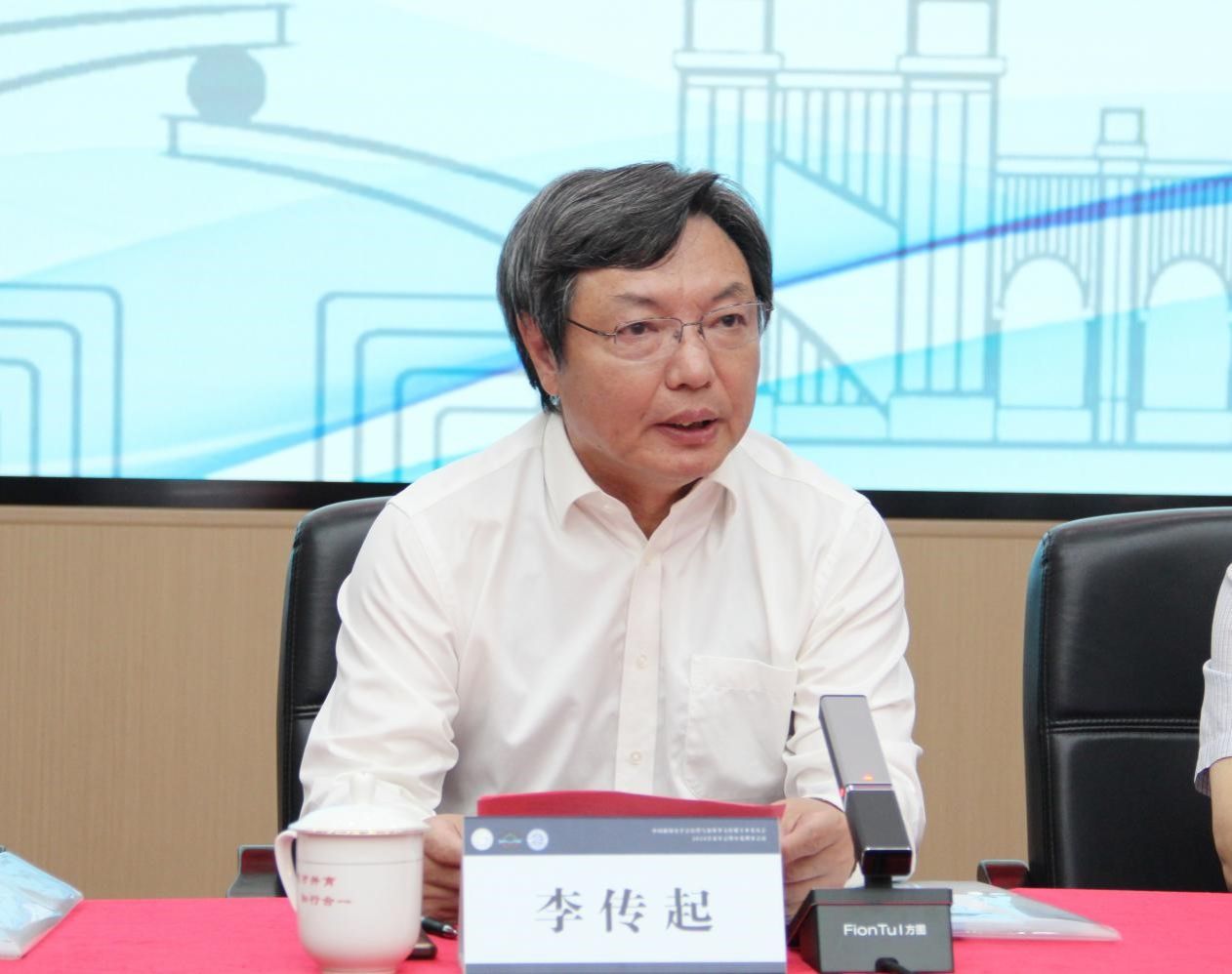 英国上市公司365