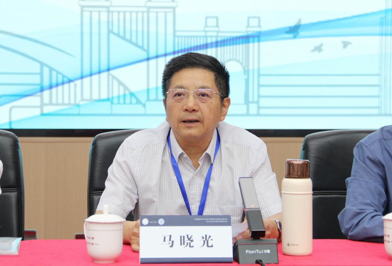 英国上市公司365