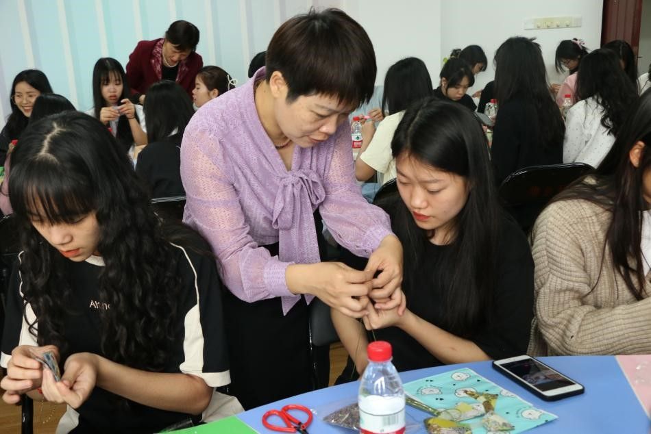 英国上市公司365